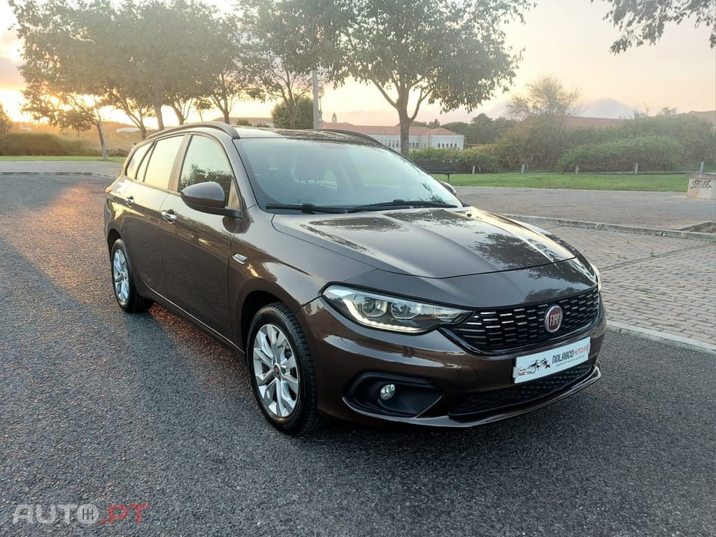 Fiat Tipo 1.3 M-Jet Lounge