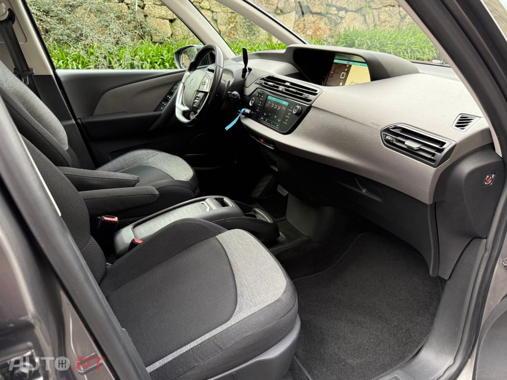 Citroen C4 SpaceTourer BlueHDi 130 Stop&Start EAT8 SHINE