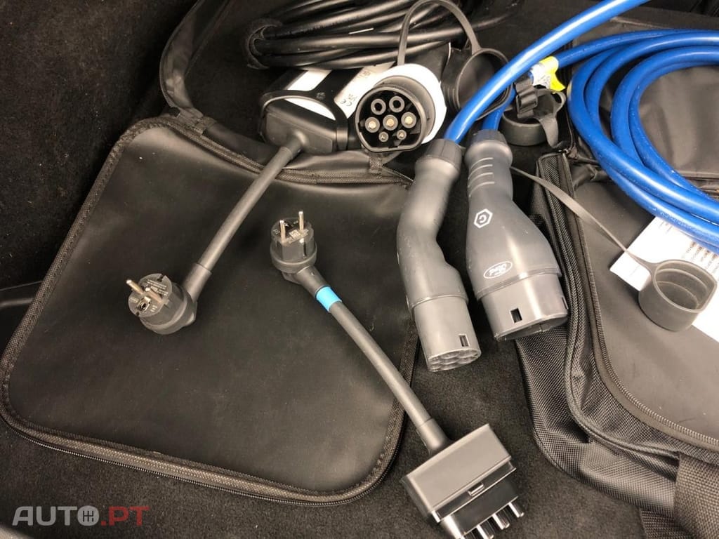 Ford Mustang Mach-E Standard Range