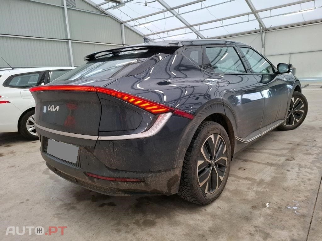 Kia EV6 77.4 kWh Earth