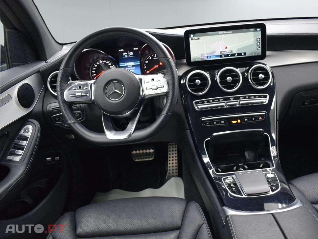 Mercedes-Benz GLC 300 e 4M Coupé AMG Pack  Night