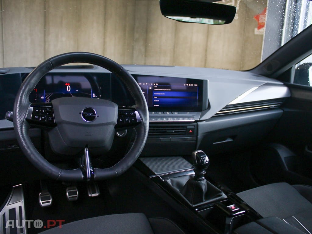 Opel Astra 1.2 T GS Line S/S