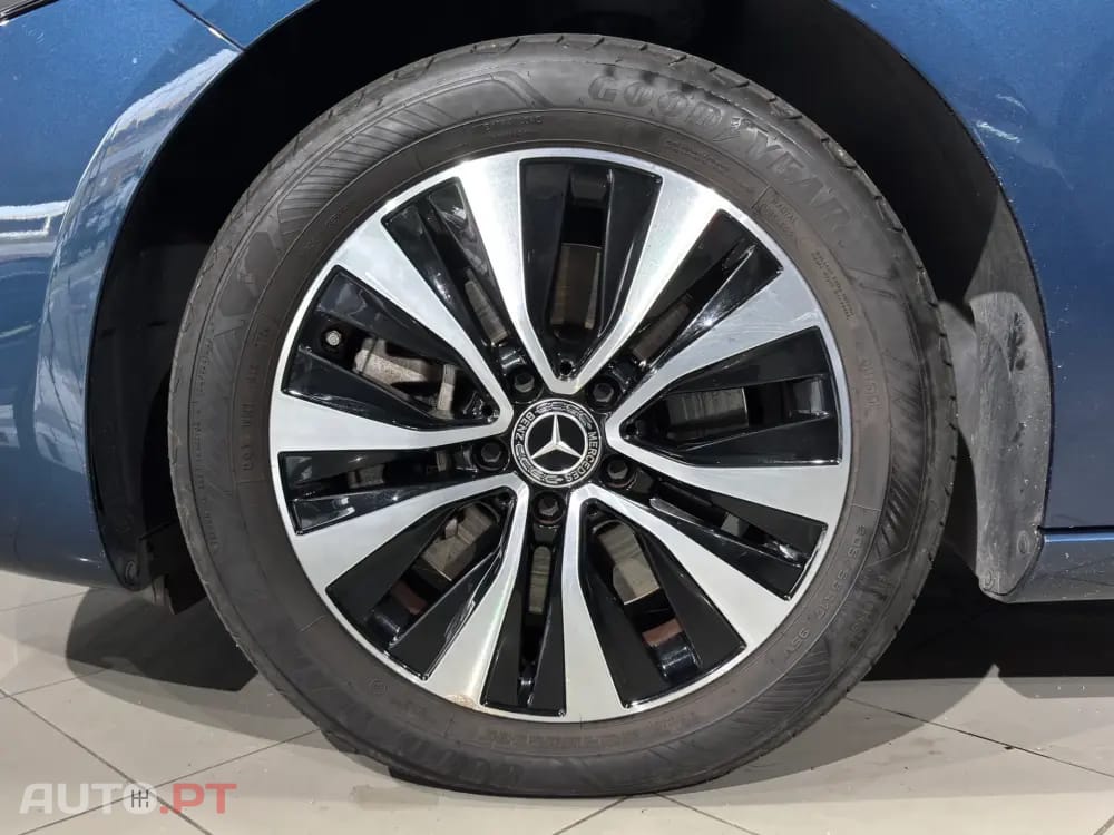 Mercedes-Benz A 250 e Style Plus