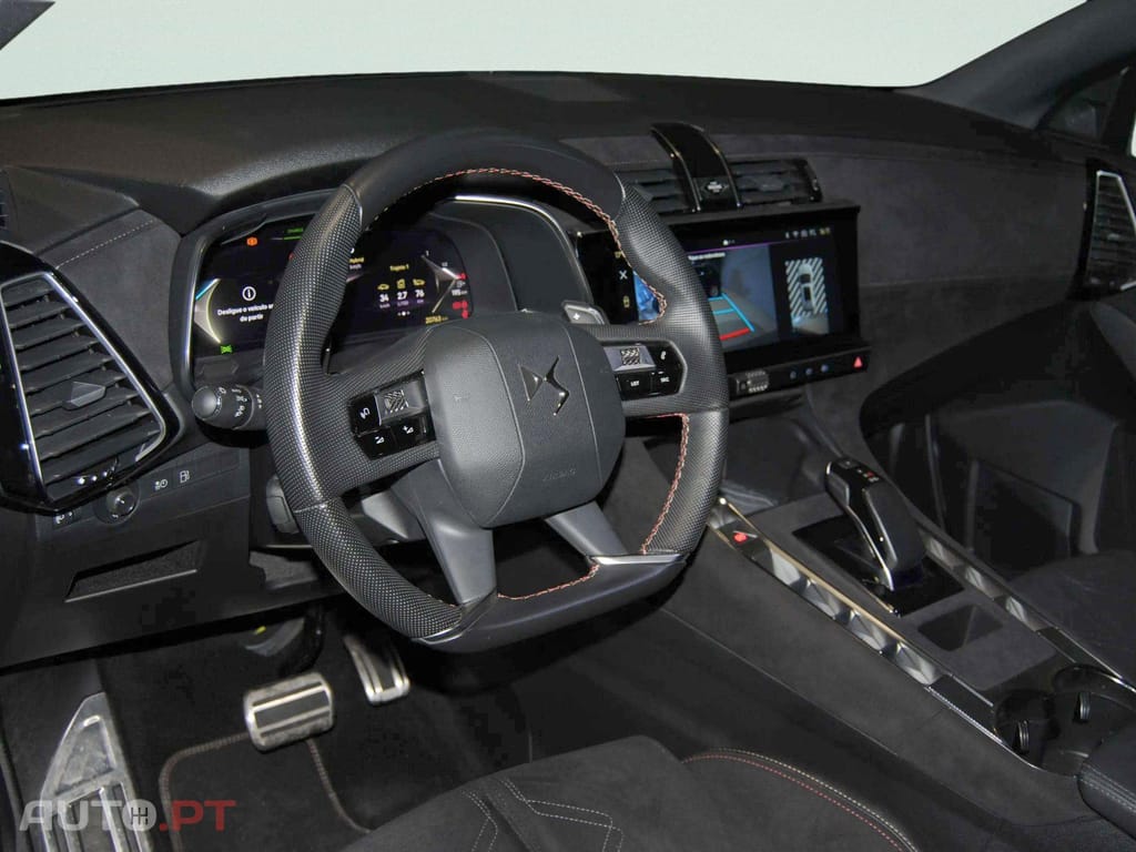 DS DS7 E-Tense Performance Line