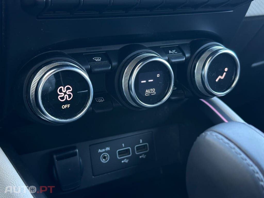 Renault Clio 1.0 TCe Intens CVT