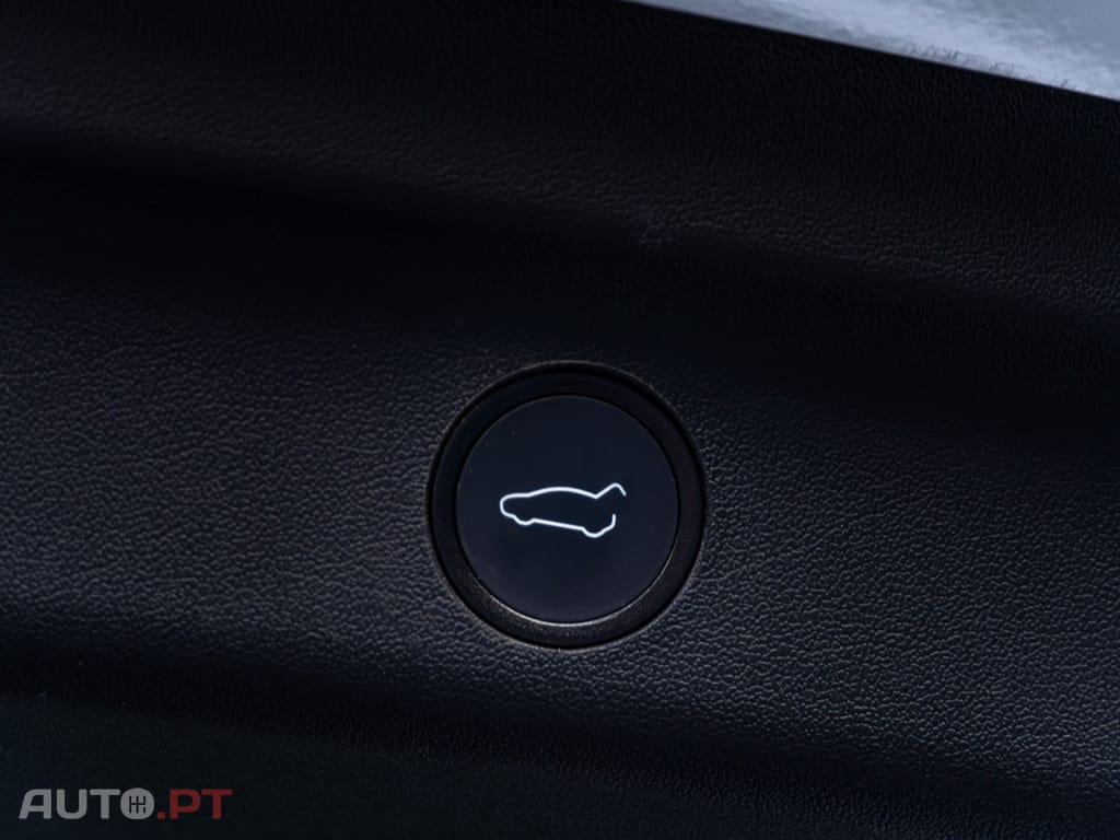 Tesla Model Y Tração Traseira