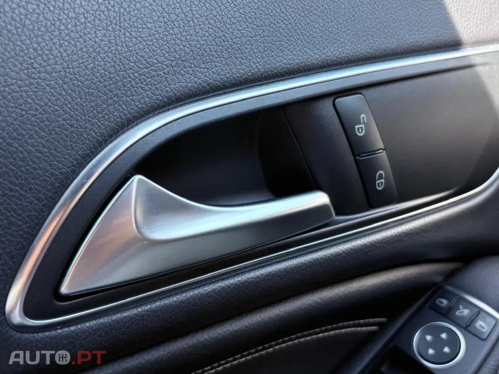 Mercedes-Benz CLA 180 d Shooting Brake Urban Aut.