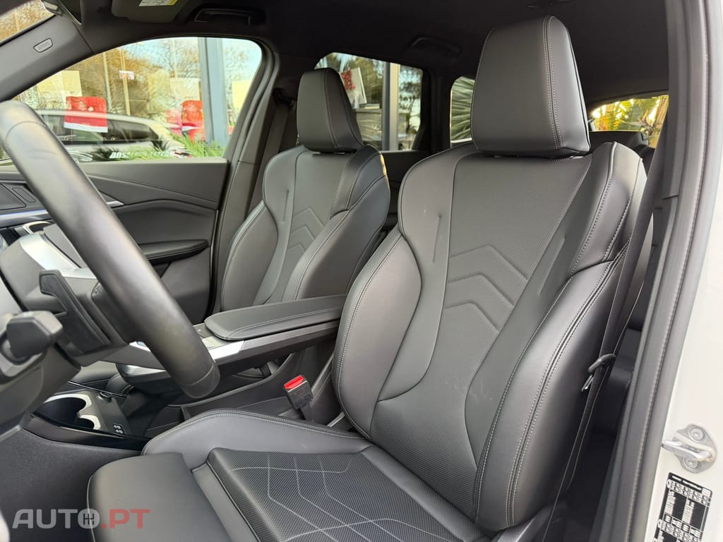 BMW X1 xDrive25e Pack Desportivo M