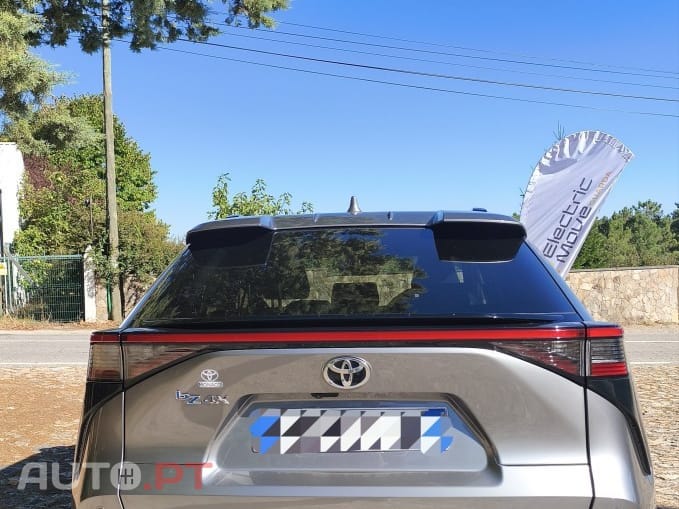 Toyota bZ4X 71,4 kWh Exclusive