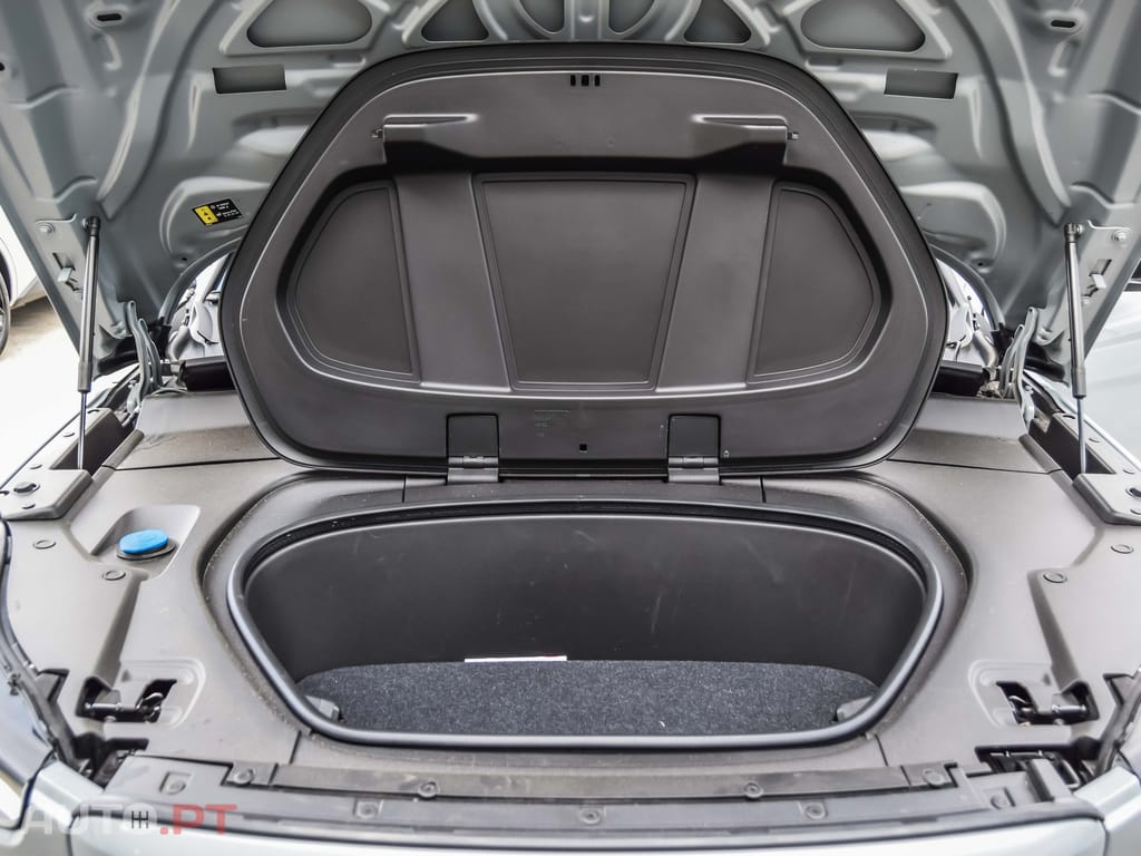 Volvo C40 Recharge Extended Range Plus
