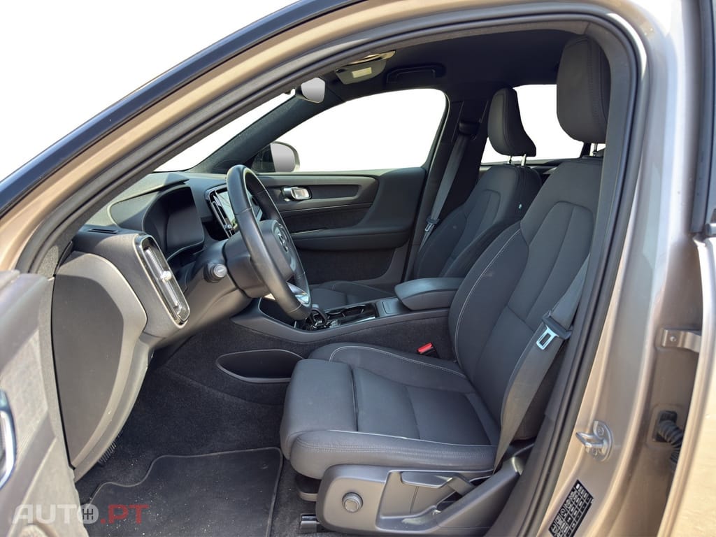 Volvo XC40 Recharge 69 kWh Single Motor Plus