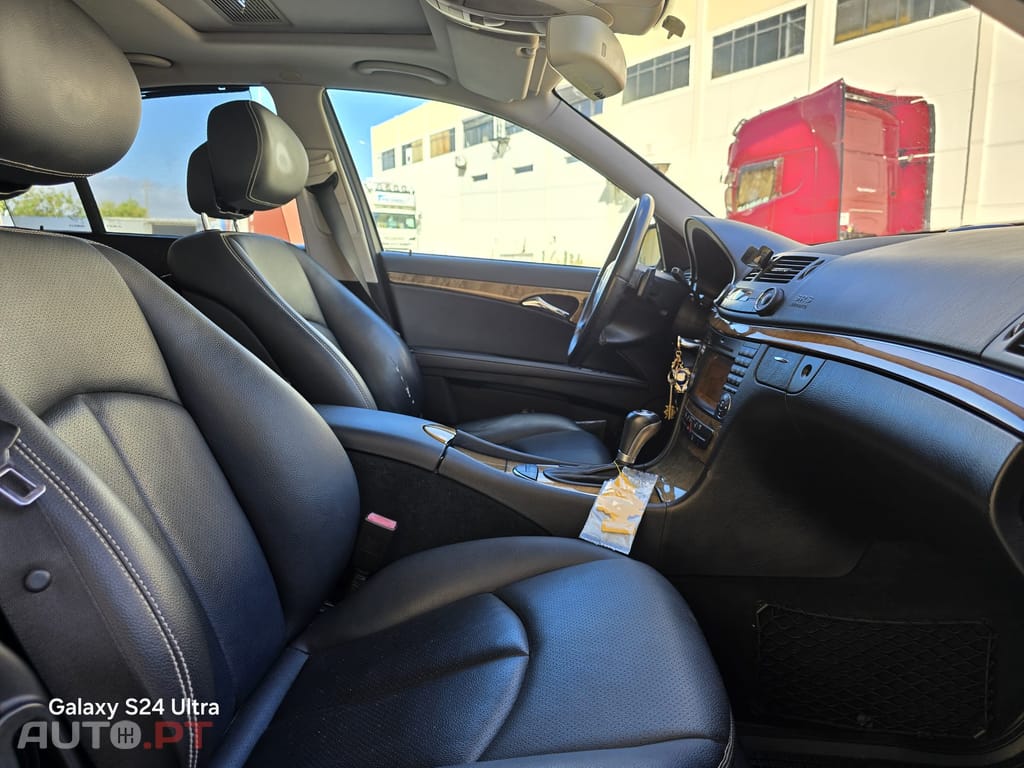 Mercedes-Benz E 420 E 420 CDI V8 Biturbo Avantgurd