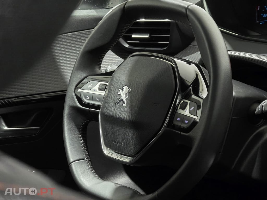 Peugeot E-208 50 kWh Active