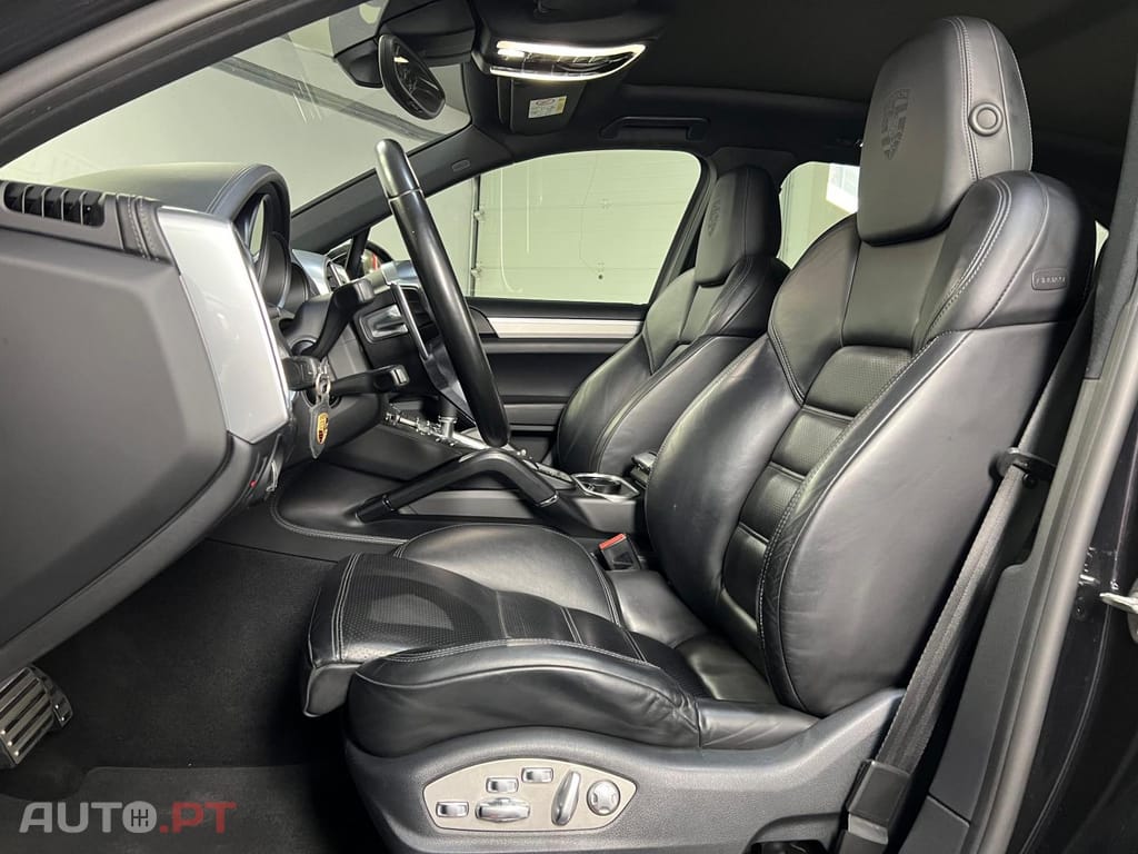 Porsche Cayenne 3.0 S E-Hybrid Tiptronic