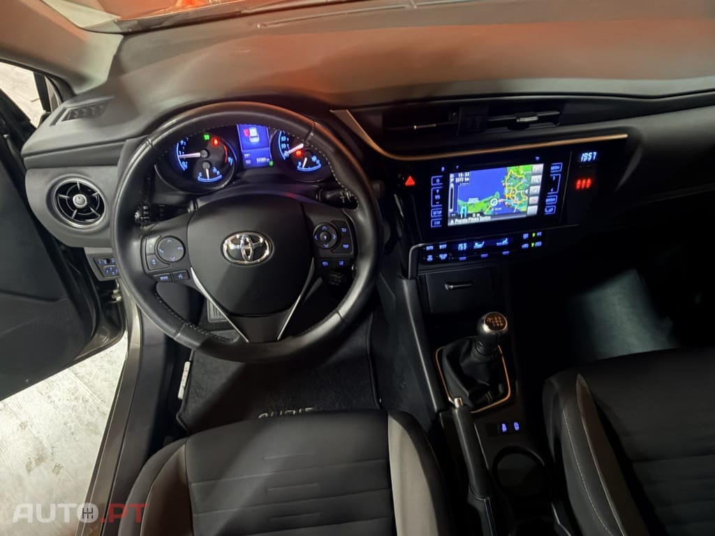 Toyota Auris 1.2T Comfort+Navi