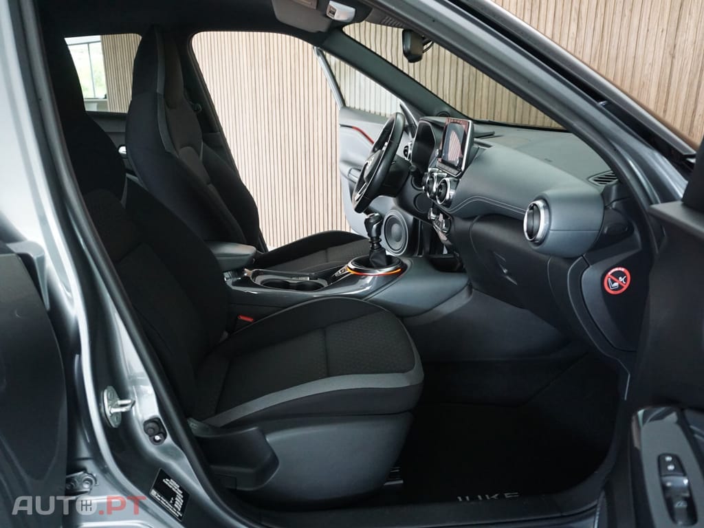 Nissan Juke 1.0 DIG-T N-Connecta