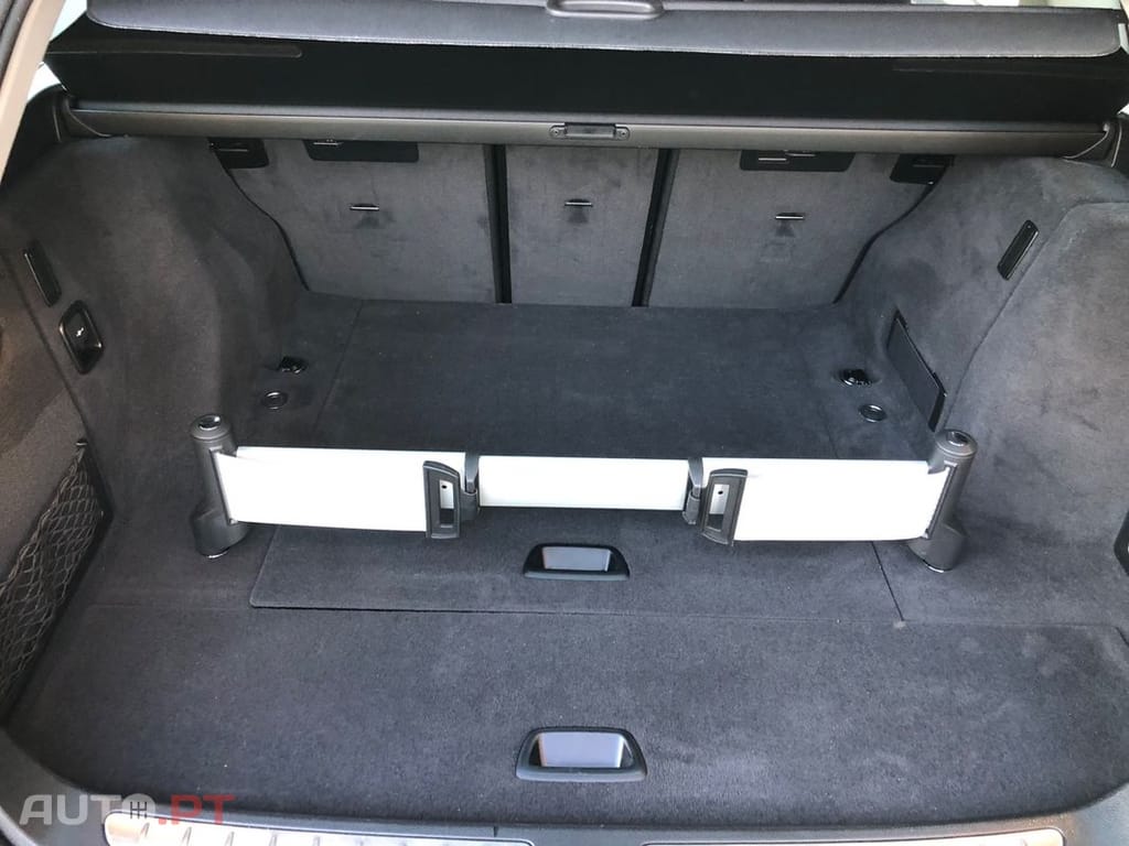 BMW 320 d Sport-Aut. Efficient Dynamics Edition Sport Line