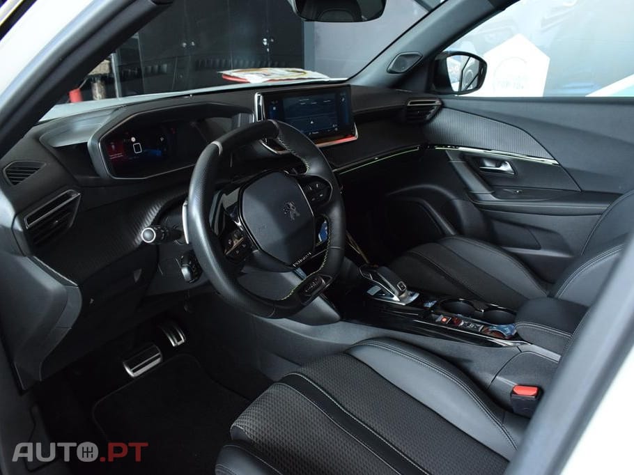 Peugeot 2008 1.5 BlueHDi GT Line EAT8