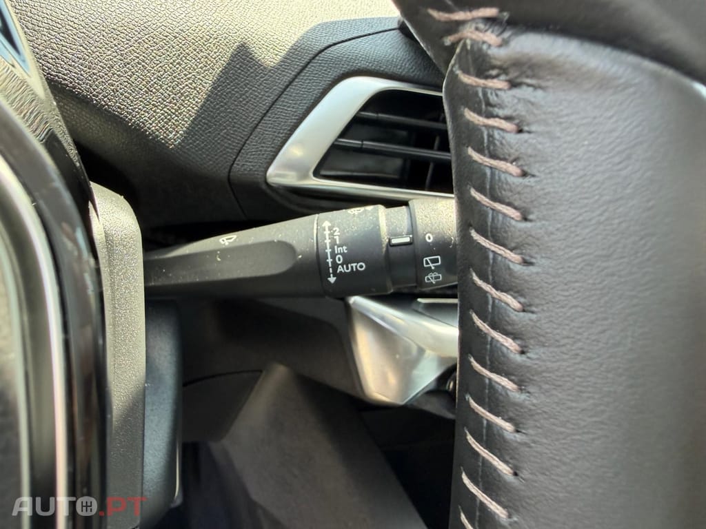Peugeot 3008 1.5 BlueHDi Active Pack