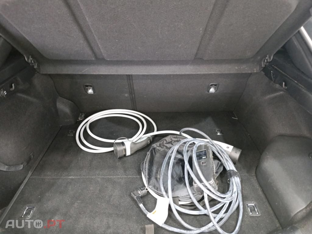 Kia Xceed 1.6 GDi PHEV Drive