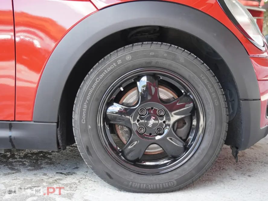 MINI Cooper Cooper D