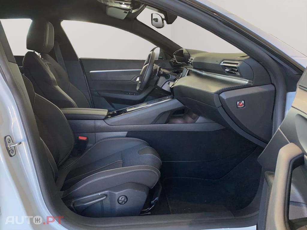 Peugeot 508 SW 1.6 Hybrid Allure