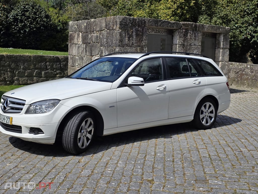 Mercedes-Benz C 220 CDI Auto Elegance DPF