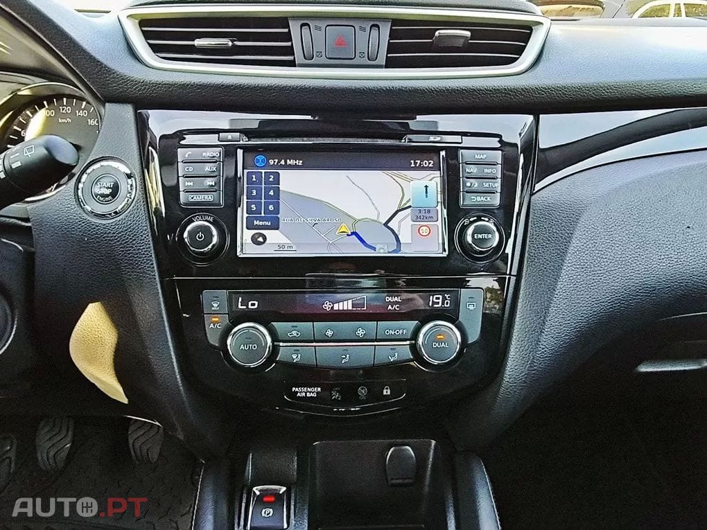 Nissan Qashqai 1.5 dCi N-Connecta RS+PS