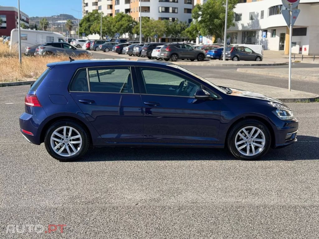 Volkswagen Golf 1.6 TDi (BlueMotion ) DSG Trendline