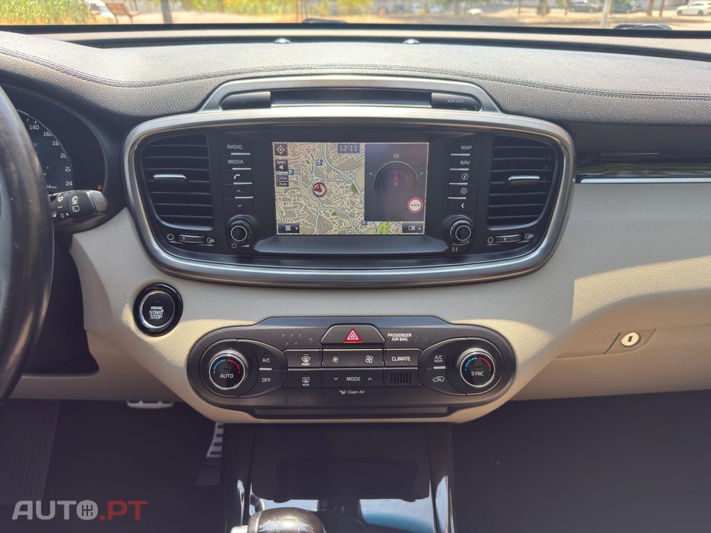 Kia Sorento 2.2 CRDi TX Premium Aut.