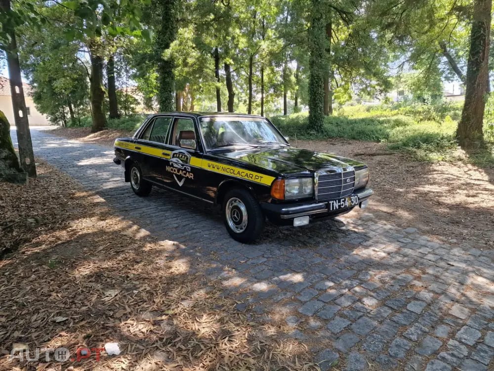 Mercedes-Benz 240 ND