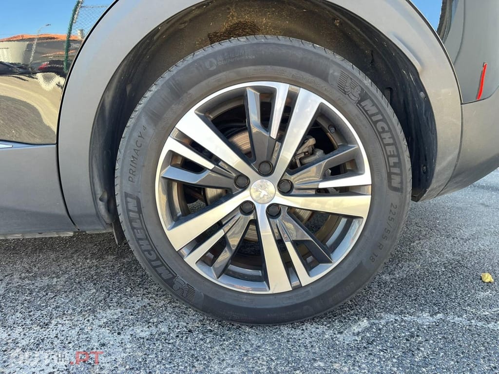 Peugeot 3008 1.6 Hybrid Allure Pack e-EAT8