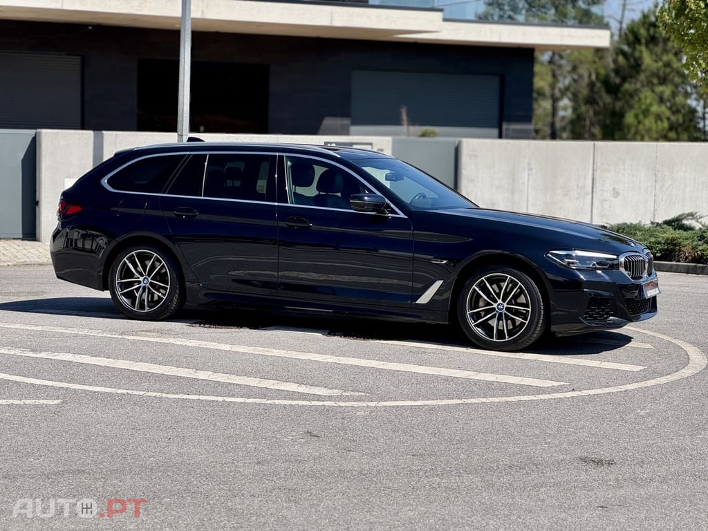 BMW 530 e Pack Desportivo M
