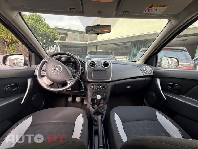 Dacia Sandero Stepway 1.5 Dci