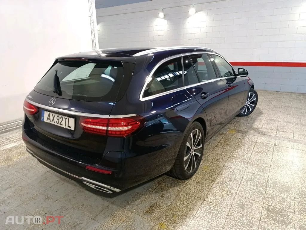 Mercedes-Benz E 300 de Avantgarde