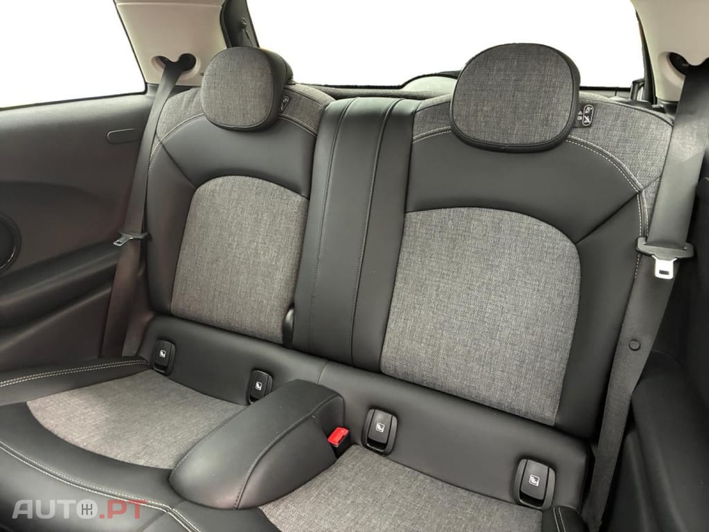 MINI Cooper S Camden Edition Auto