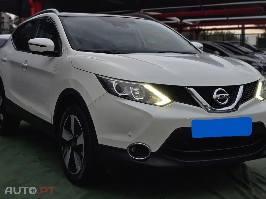 Nissan Qashqai 1.5dCi N-CONNECTA RS+PS