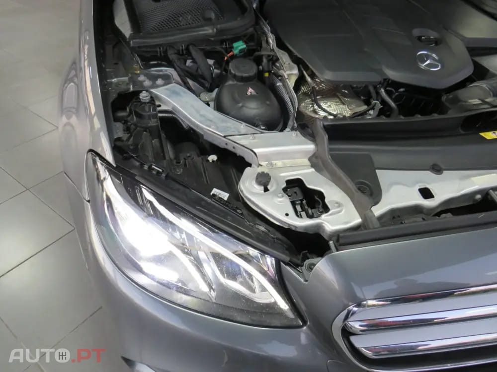 Mercedes-Benz E 300 de AMG Line