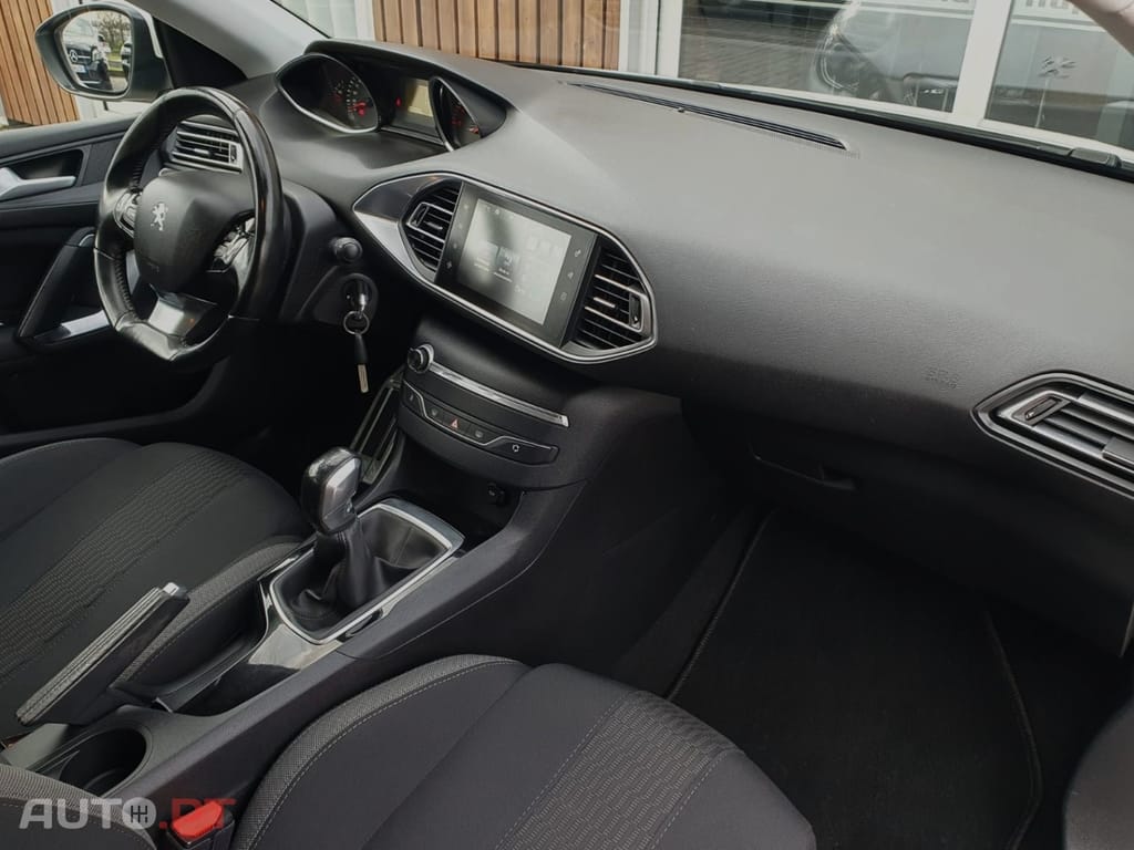 Peugeot 308 SW 1.6 BlueHDi Style