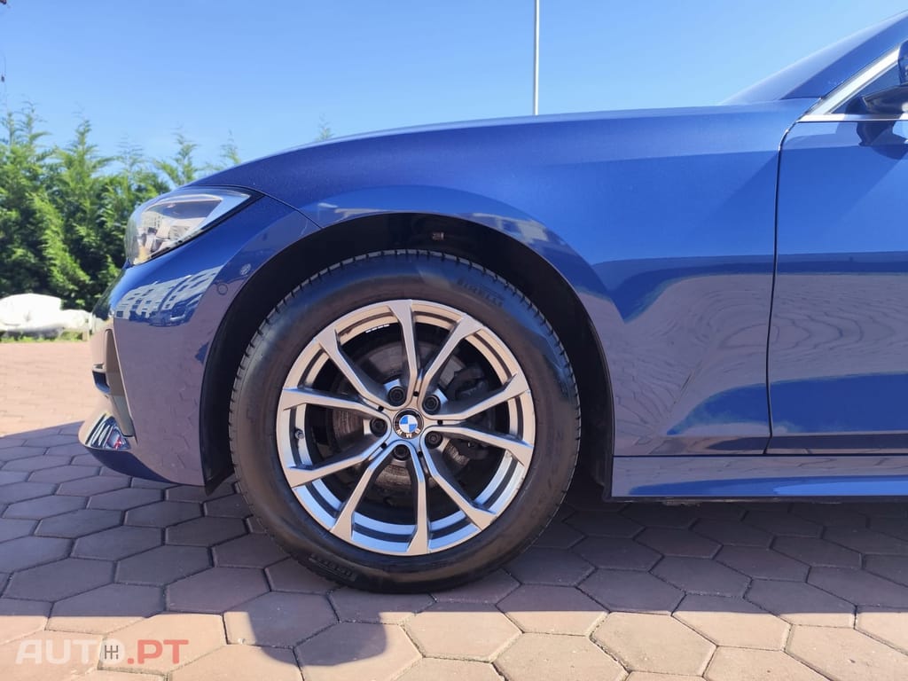 BMW 320 d Touring Line Sport Auto