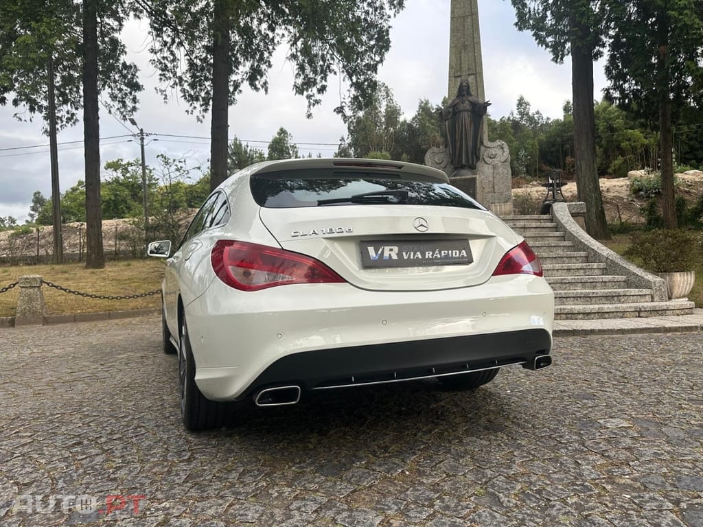 Mercedes-Benz CLA 180 d Shooting Brake