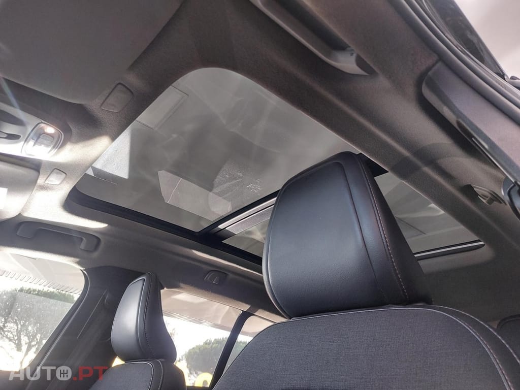 Volvo XC40 1.5 T5 PHEV Momentum Plus