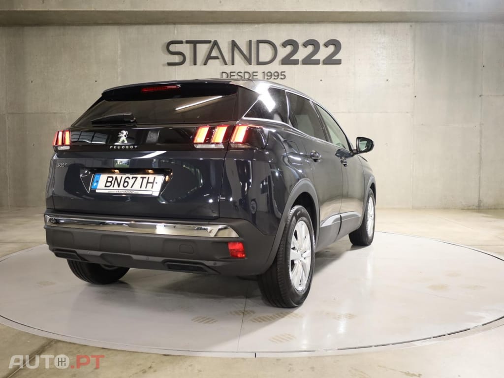 Peugeot 3008 1.2 PureTech Active EAT8