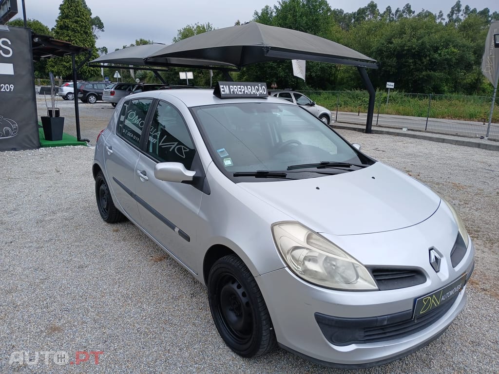 Renault Clio 1.2 16V