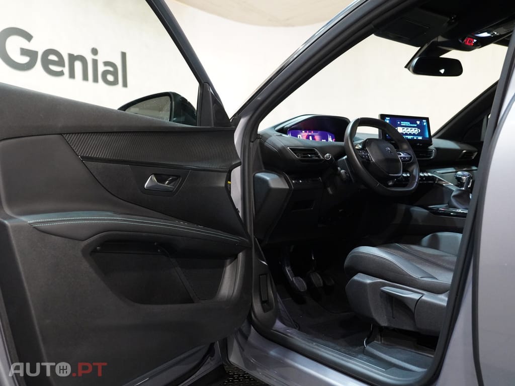 Peugeot 5008 1.2 PureTech Allure Pack