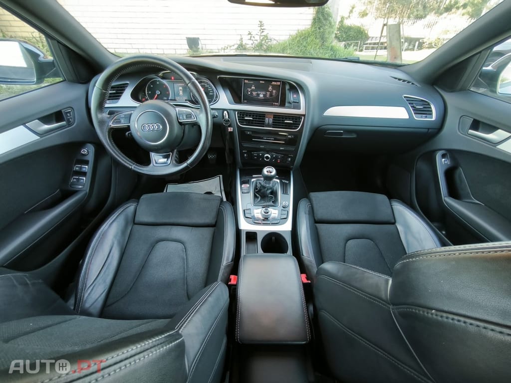 Audi A4 Avant 2.0 TDI S-line
