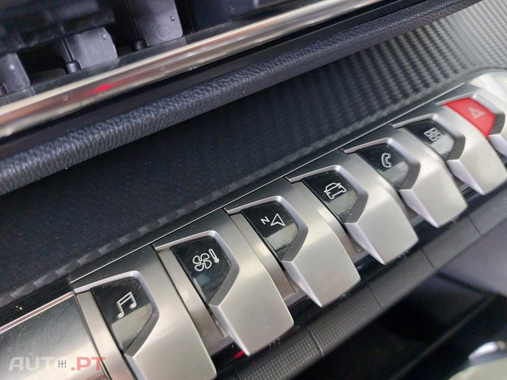 Peugeot 3008 1.5 BlueHDi Active Pack