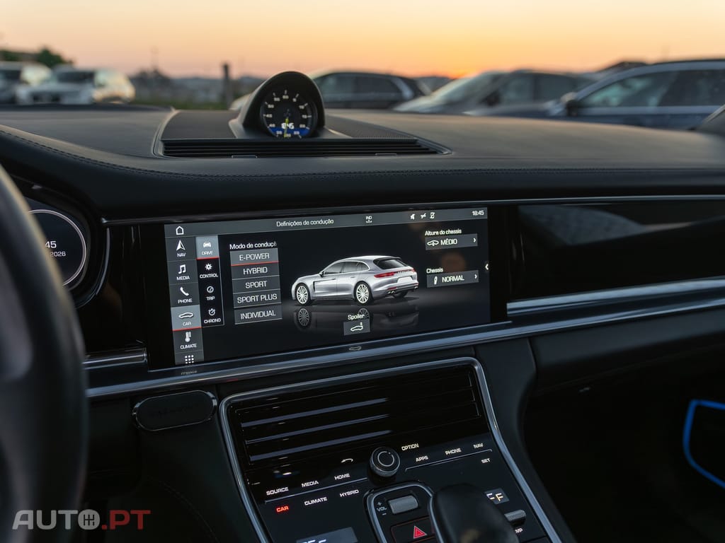 Porsche Panamera 4 E-Hybrid