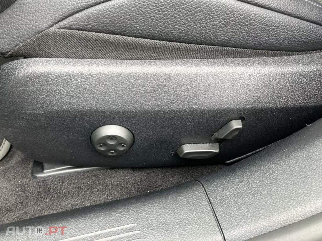 Mercedes-Benz E 220 I.V.A DEDUTÍVEL d 