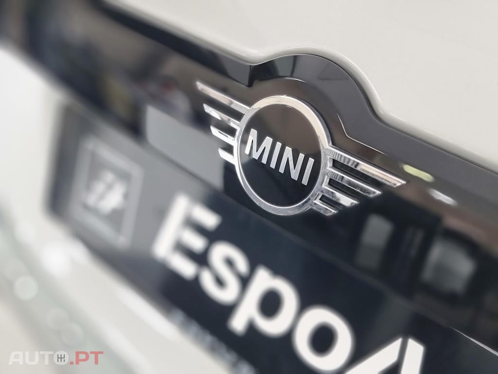 MINI Countryman Cooper SE ALL4 Auto
